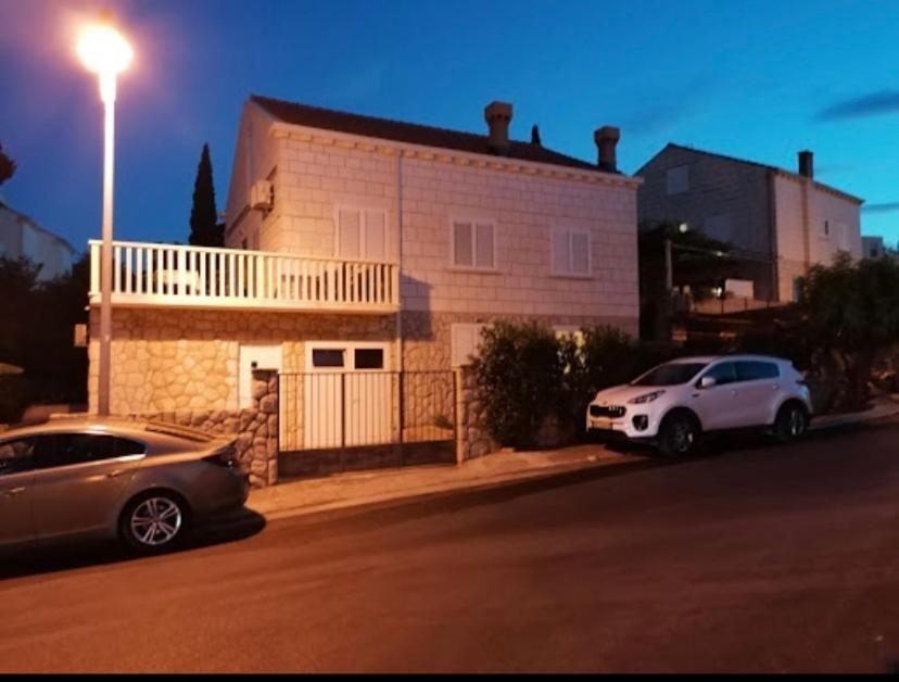 Aida Apartments And Rooms For Couples And Families Free Parking Dubrovnik Exterior photo