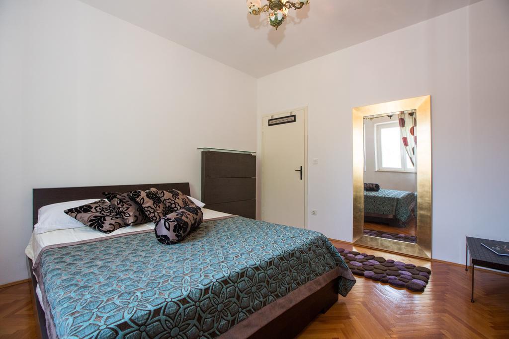 Aida Apartments And Rooms For Couples And Families Free Parking Dubrovnik Exterior photo